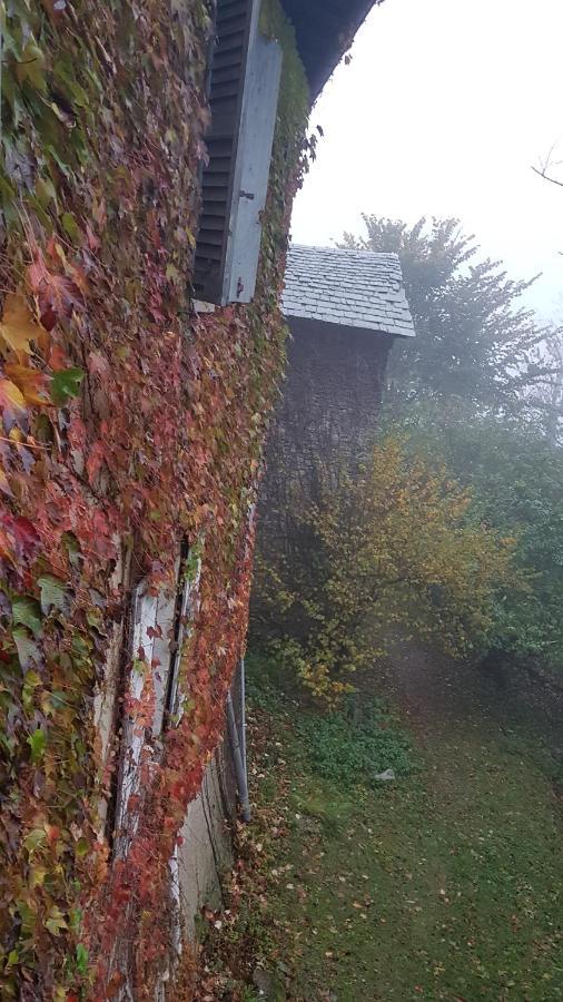 B&B Il Gatto Nero Castelveccana Екстериор снимка