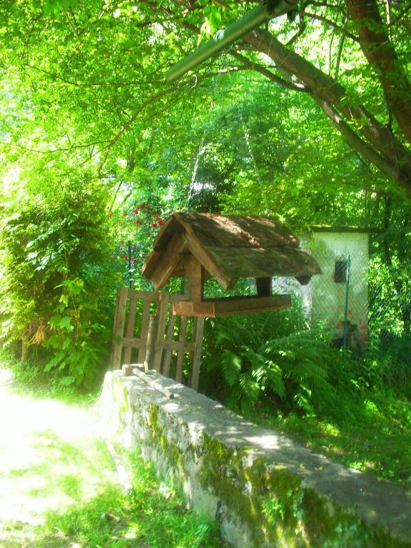 B&B Il Gatto Nero Castelveccana Екстериор снимка